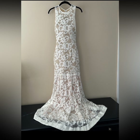 Sheer Embroidered White Gown, Issue New York, Size Small - Picture 5 of 11